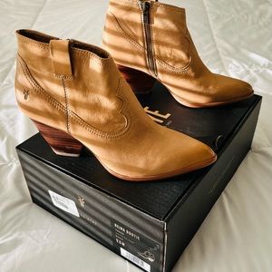 Frye Reina Booties